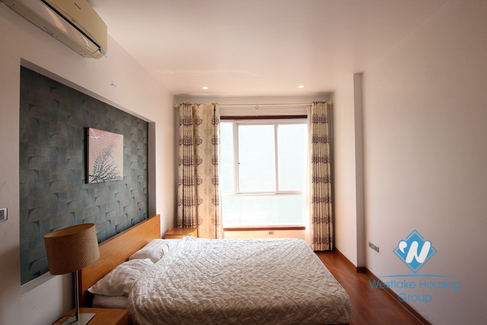 Lake view apartment rental in Dang Thai Mai, Tay Ho